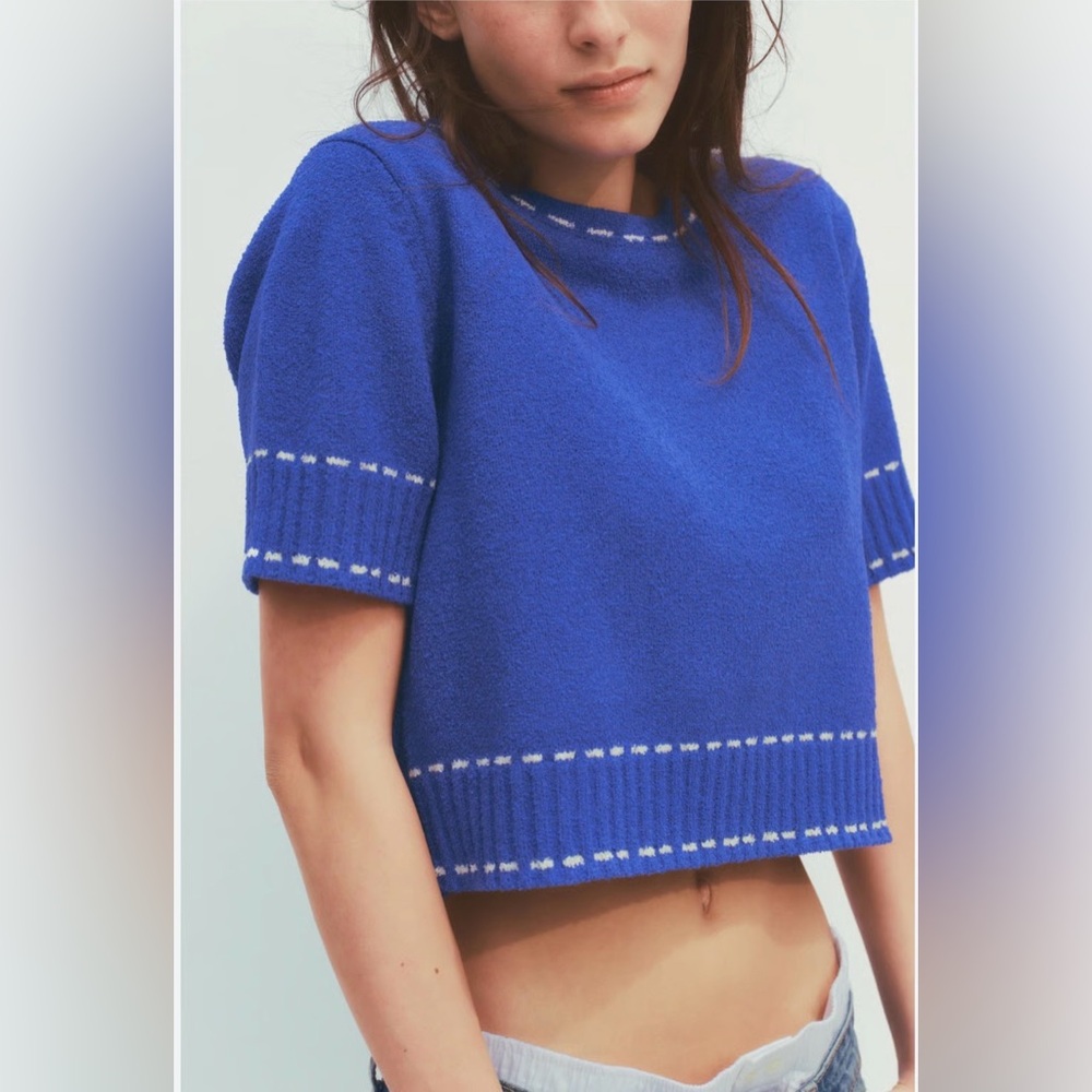 Cropped Short Sleeve Knit Sweater Top
